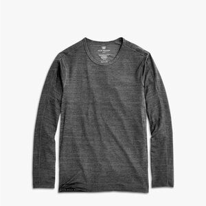 NWOT- Mack Weldon Airknit long sleeve workout shirt grey large